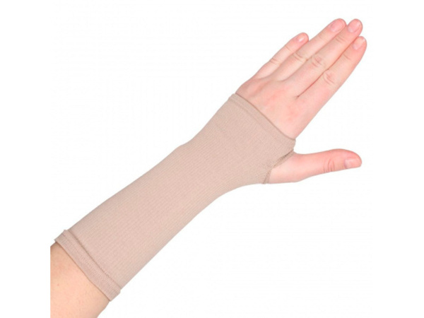 БЗС - ЦК Бандаж эластичный для фиксации лучезапястного сустава 1