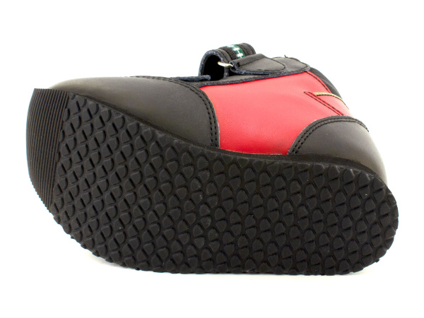 011-03-Сурсил-Орто-(Sursil-Ortho),-ботинки-лечебные-на-аппарат_05