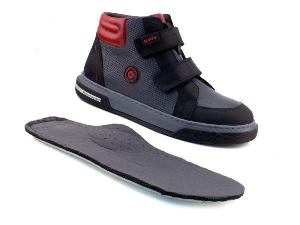 3233-111-211-695-143 (37-40) 2