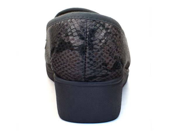 493171 Доктор Бюргер 3